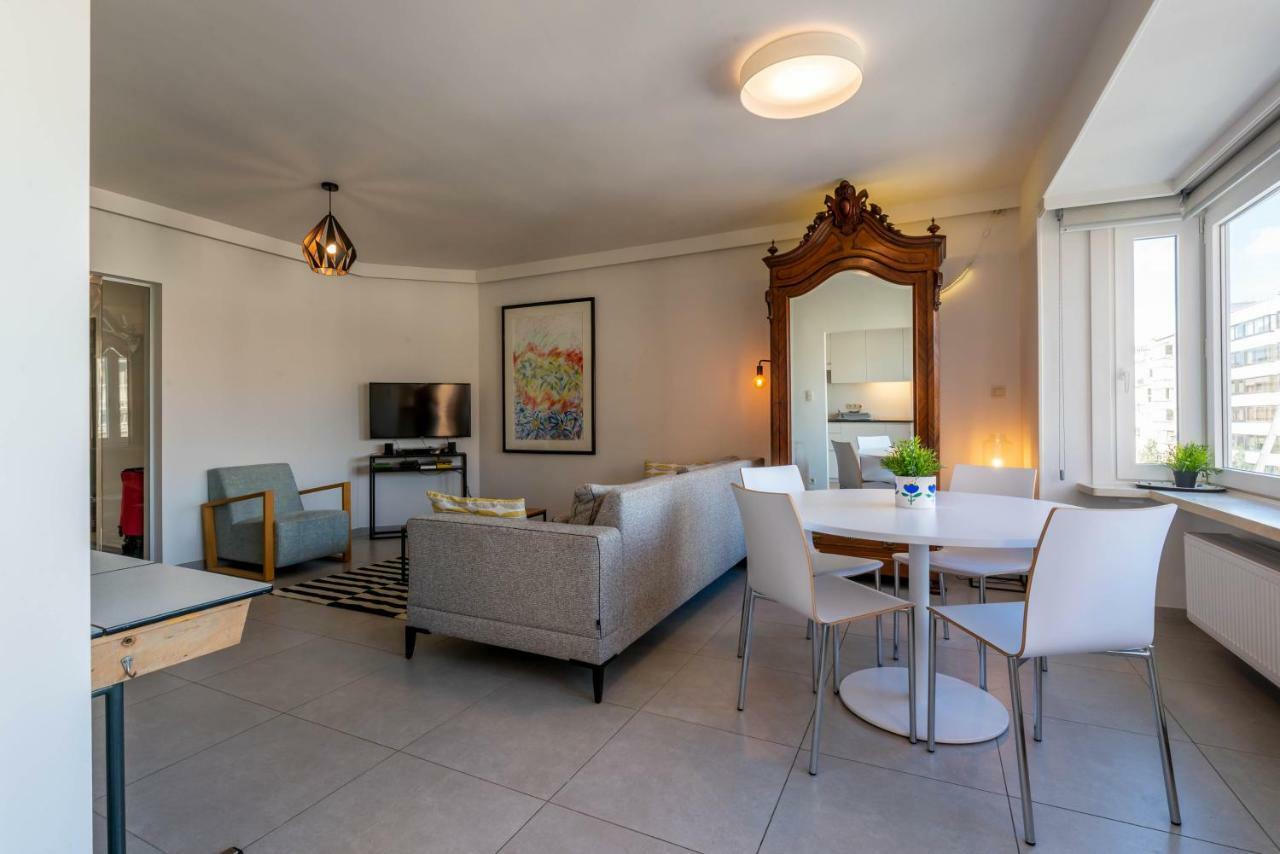 Modern Apartment With Free Parking Ostenda Esterno foto