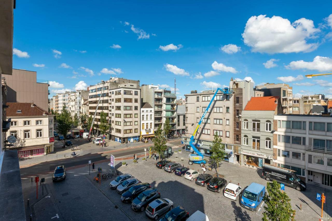 Modern Apartment With Free Parking Ostenda Esterno foto